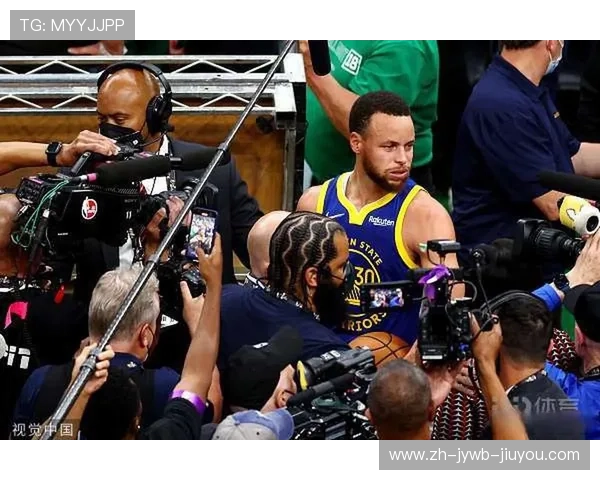 英超与NBA球员工资对比及体育市场薪资趋势研究